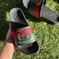 Gucci Slides 