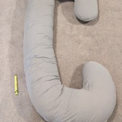 Leachco Snoogle maternity pregnancy support pillow 