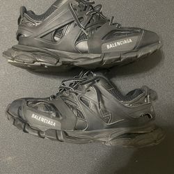 Balenciaga Tracks