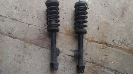 07 front struts dodge magnum/300