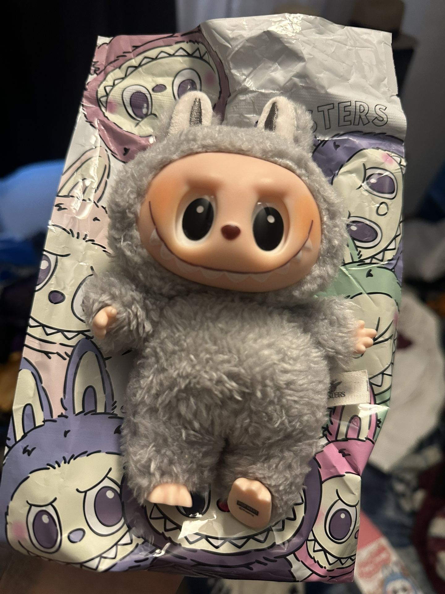 Labubu Sesame Bean Plushie Color Grey