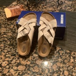 Birkenstock Size 8 