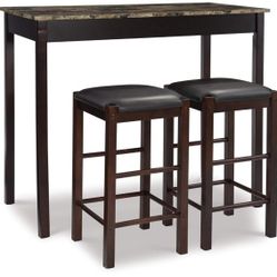 Table Set , Brand New In Box 