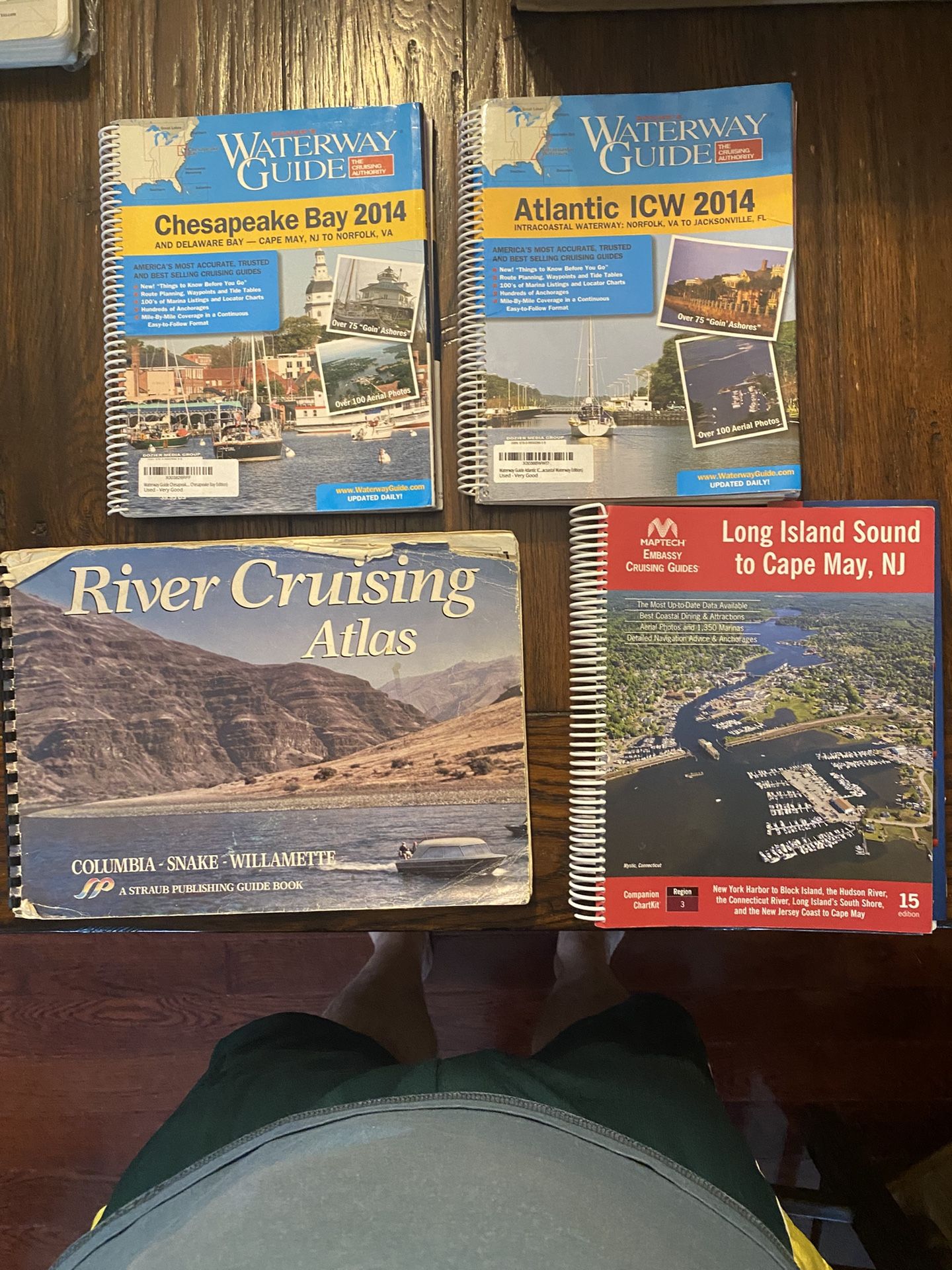 Waterway Guides & Maps