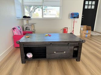Farmhouse Coffee Table