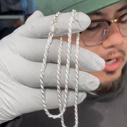 925 Italian Silver. 2) 18 Inch Chains 1) 20 Inch Rope 1)20 Inch Chain 