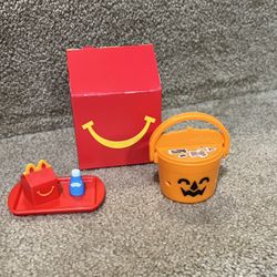 McDONALD'S Lil McDonald’s HAPPY MEAL Box Tray And Milk & Mc pumpkin Boo bucket