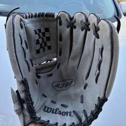 Wilson A360 Glove