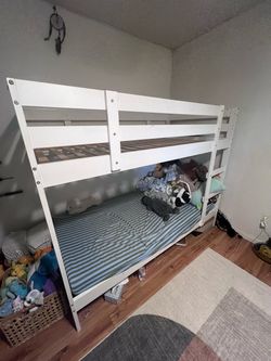 Twin Bunk Bed