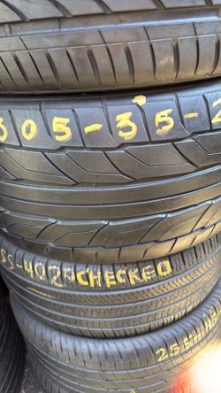 305/35/20 (1) Nitto installed