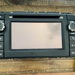 Stock 2013 Toyota Tacoma Radio CD Player