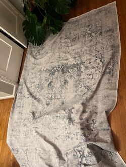 8X10 Ruggable Rug with Rug Pad
