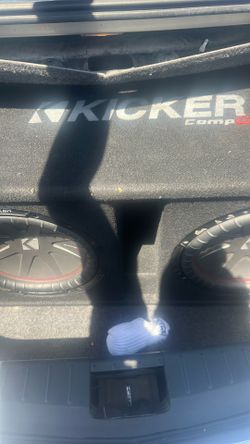 Speaker kicker