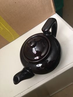 Ceramic tea kettle