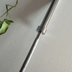 Olympic 7ft Barbell BRAND NEW WITH CLAMP 