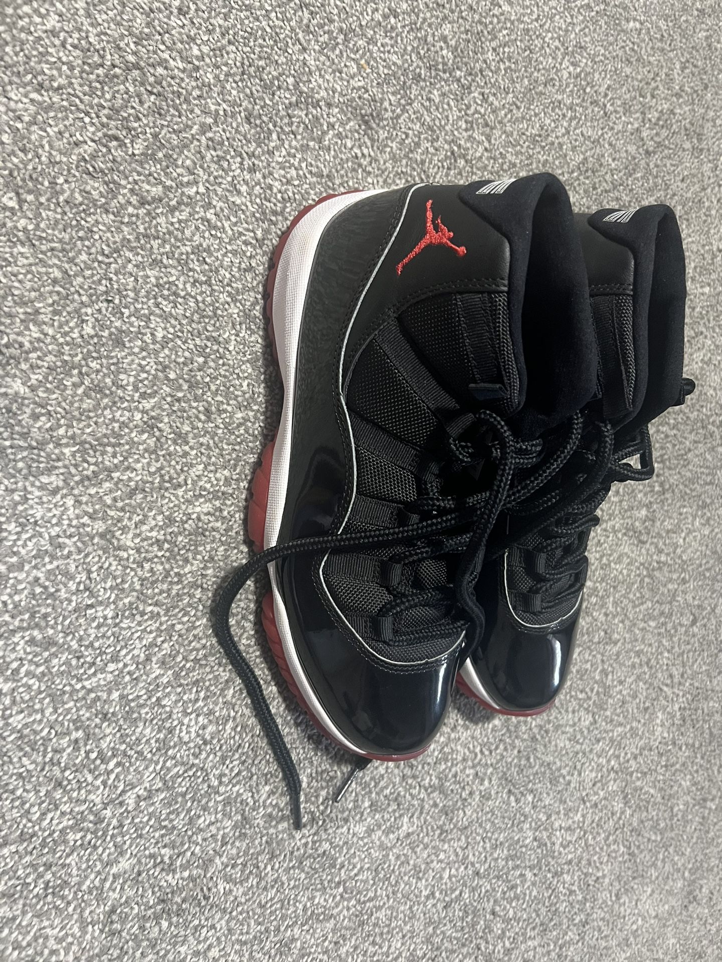 Jordan 11 Retro Bred 2019 Men Size 8