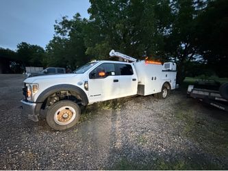 Service truck f550