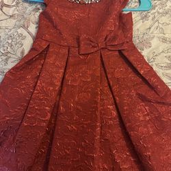 5t Dresses And Some Clothes And Pair Of Nike Shoes  Size 10c