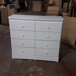 8 Drawer Dresser