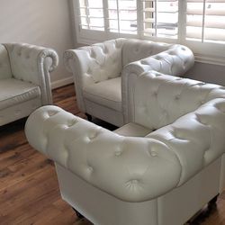 Beautiful Leather Couch Chairs - Delivery Available 