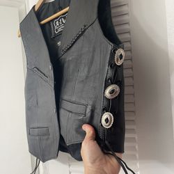 Médium Leather Vest Female 