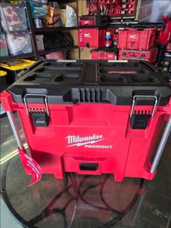 Brand New Milwaukee Packout 22" Resin Modular XL Tool Box *NO WHEELS*