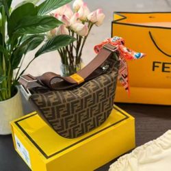  Fendi Melon Men's Crossbody Bag! Brown Calf Leather Splicing Jacquard Super Texture