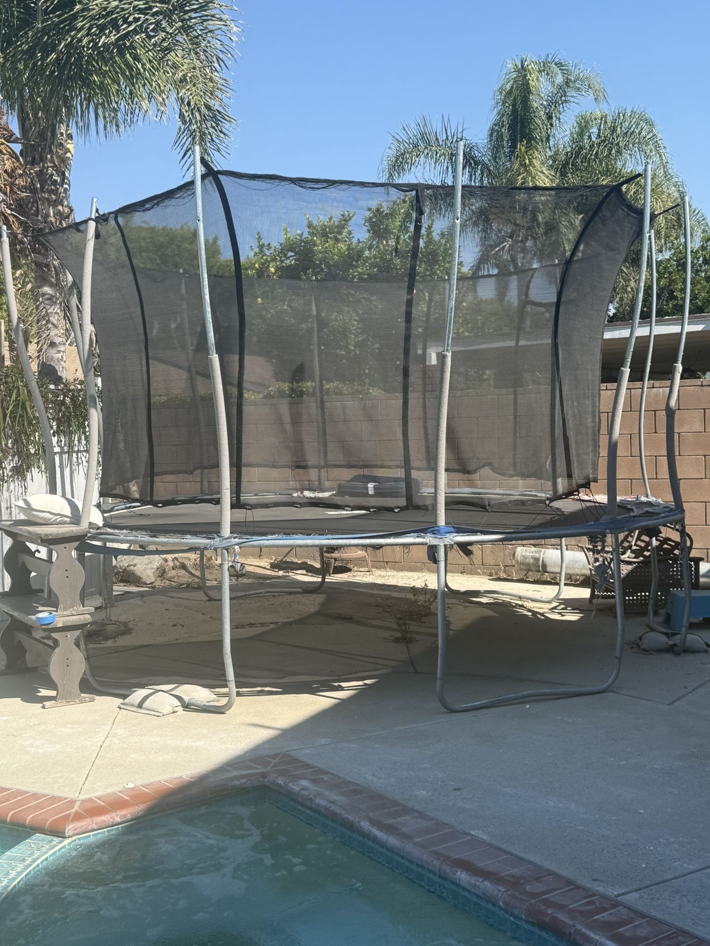 Trampoline