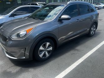 2017 KIA Niro