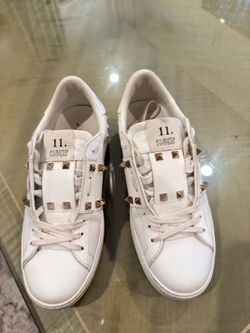 Valentino Sneakers