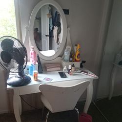 Vanity 