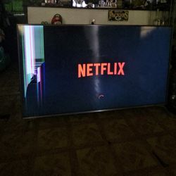 LG Tv 70 Inch BROKEN