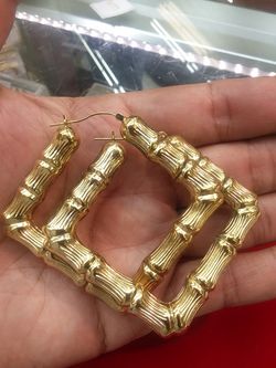 Bamboo Earing 10k