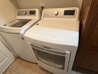 LG washer and dryer