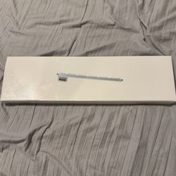 Apple Keyboard 