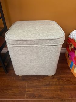 Storage ottoman