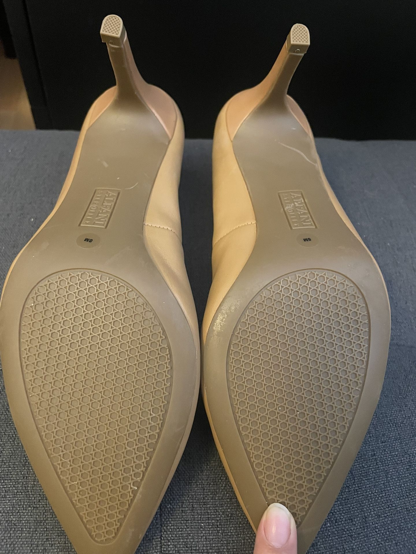 Alfani Women’s Shows