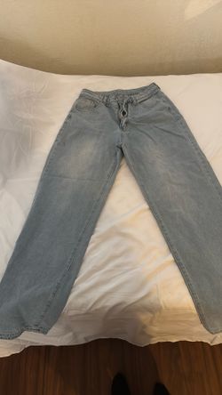 No Rips Light Wash Baggy Jeans