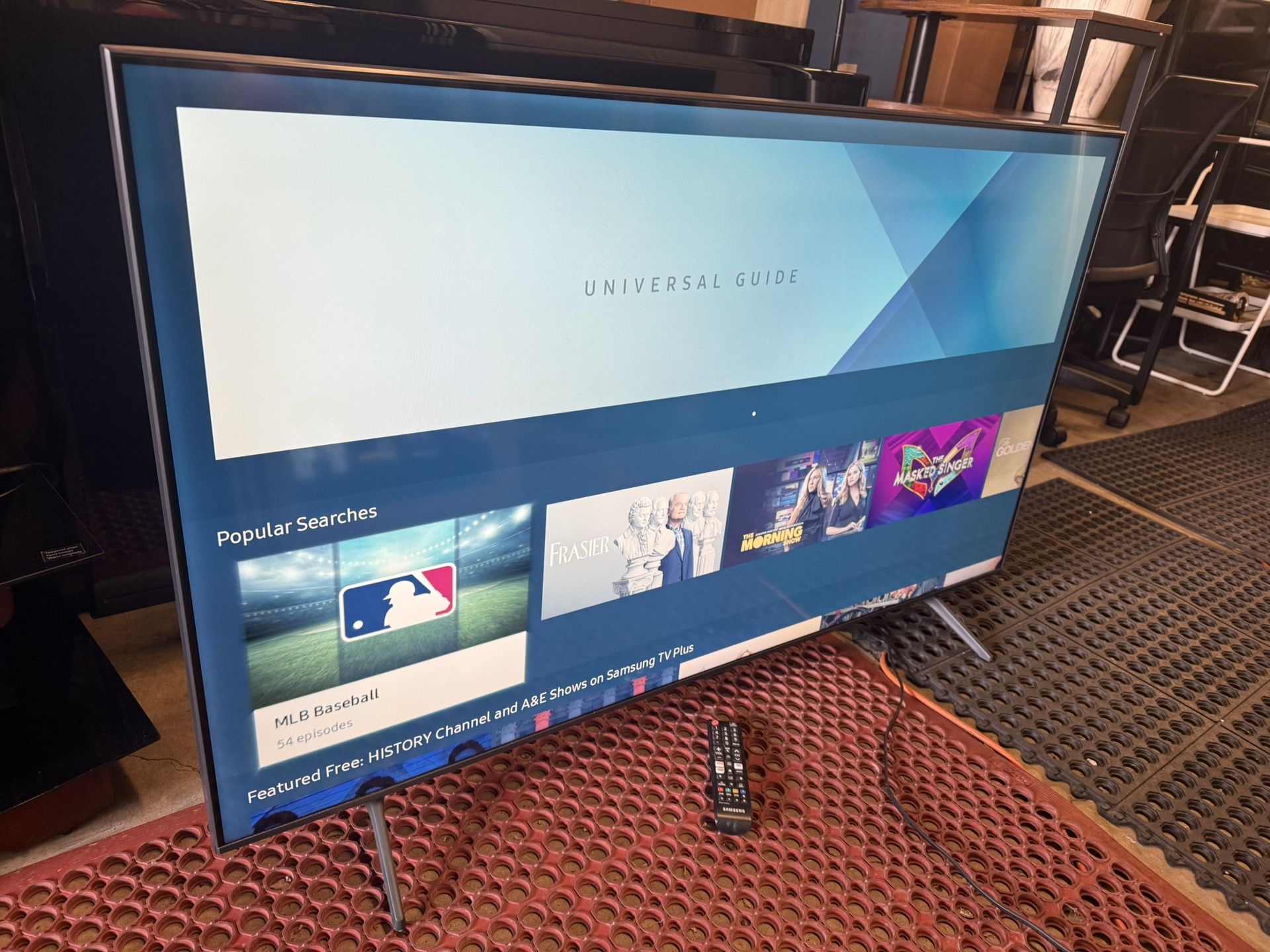 Samsung 55” Smart Tv With Remote
