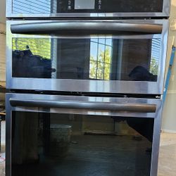 Built-In Wall Oven Microwave Combos 