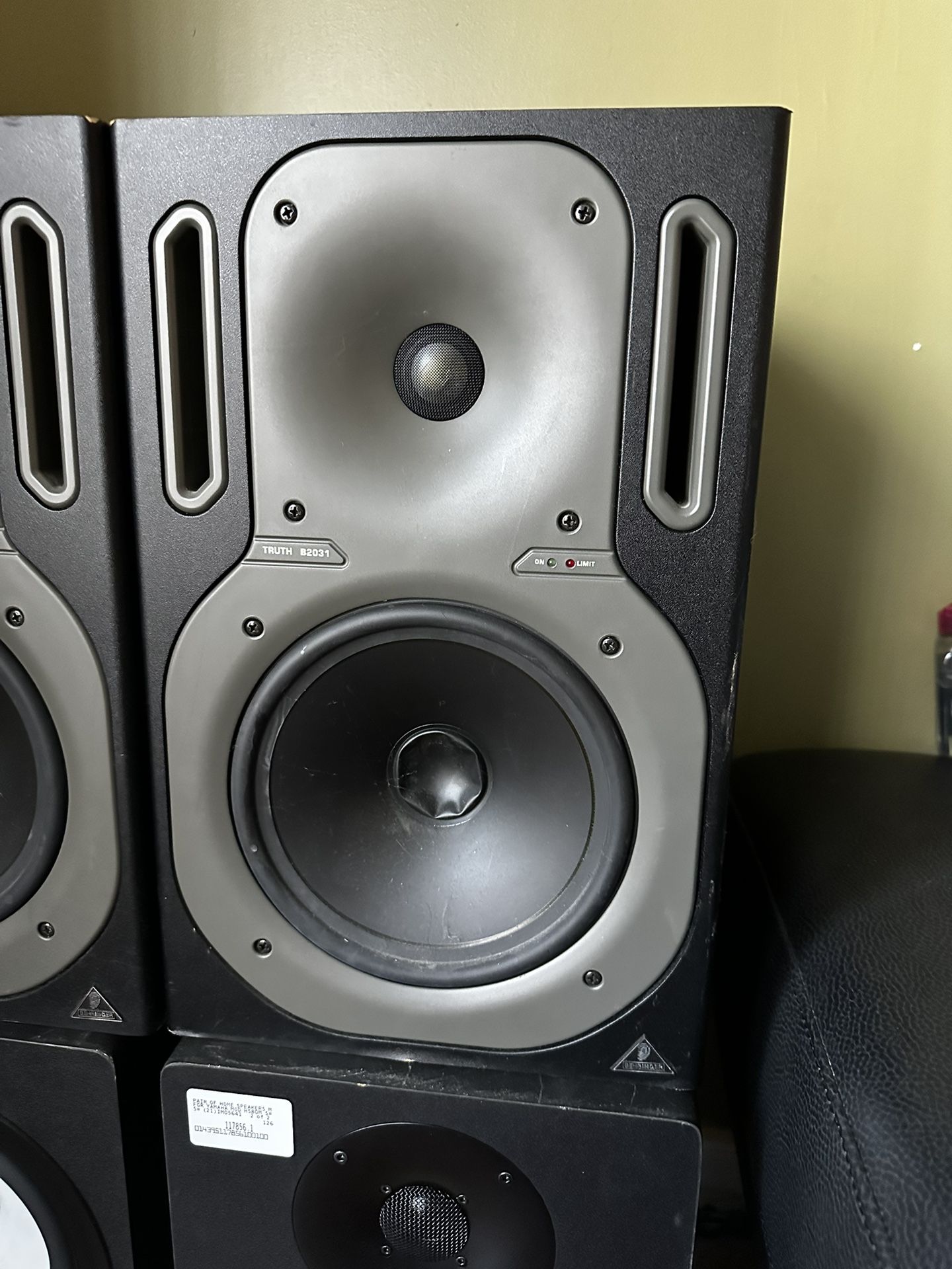 Behringer Truth B2031A 8.75 inch Powered Studio $120 Each Monitor