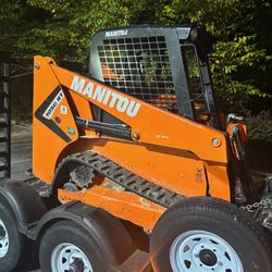 Manitou 1050RT Skid Steer