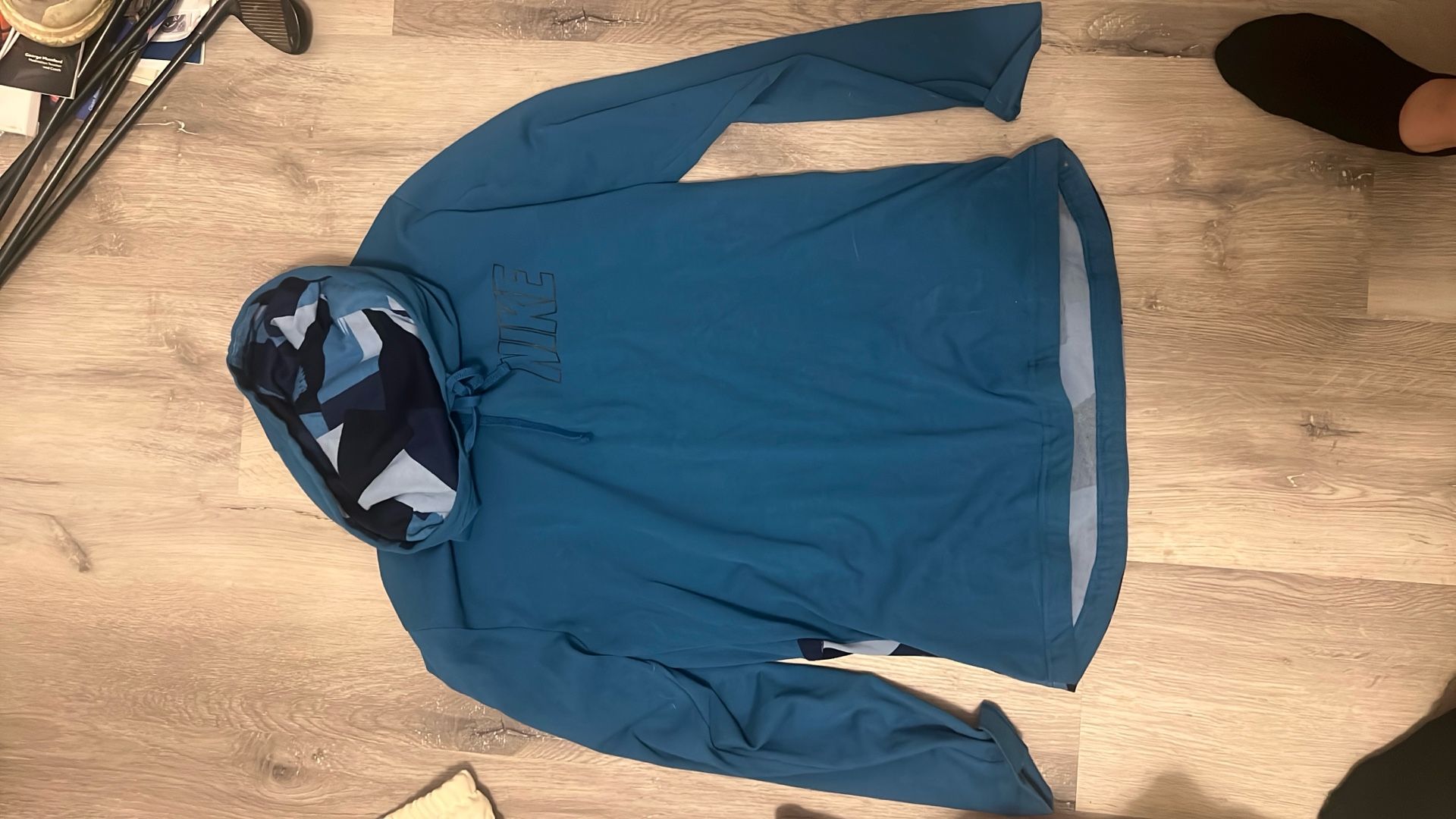 Nike Hoodie Size Medium
