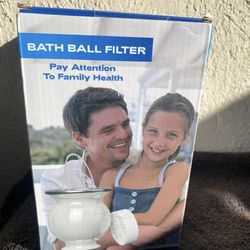 Bath Ball Water Filter For Bathtub Faucet.