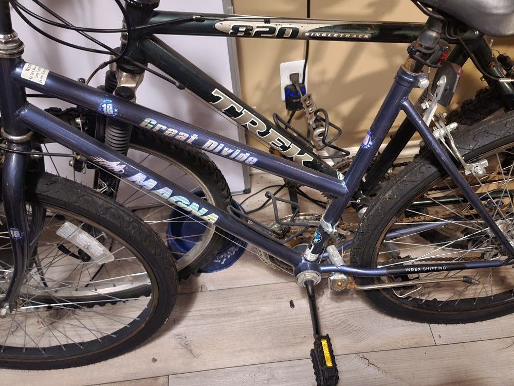 Road Bicycle. Light Weight. Good Cond...