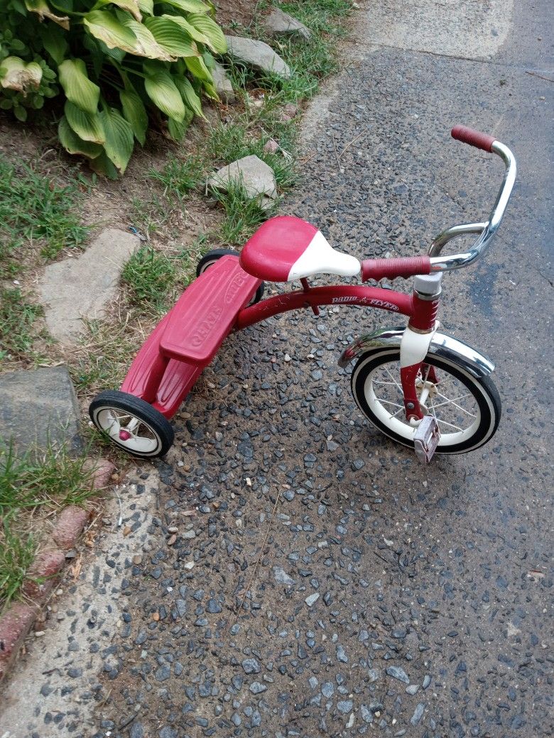 Tricycle
