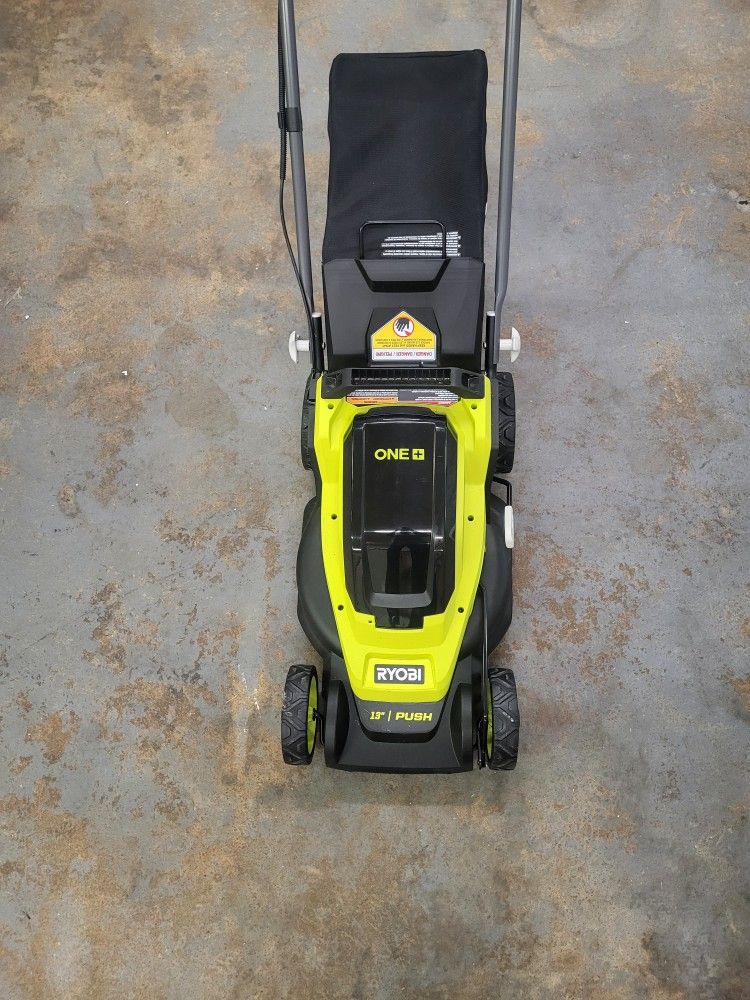 Lawn Mowers
Ryobi 18v 13in. Push Lawn Mower