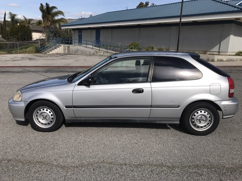 1999 Honda Civic Hatchback CLEAN TITLE 169k miles