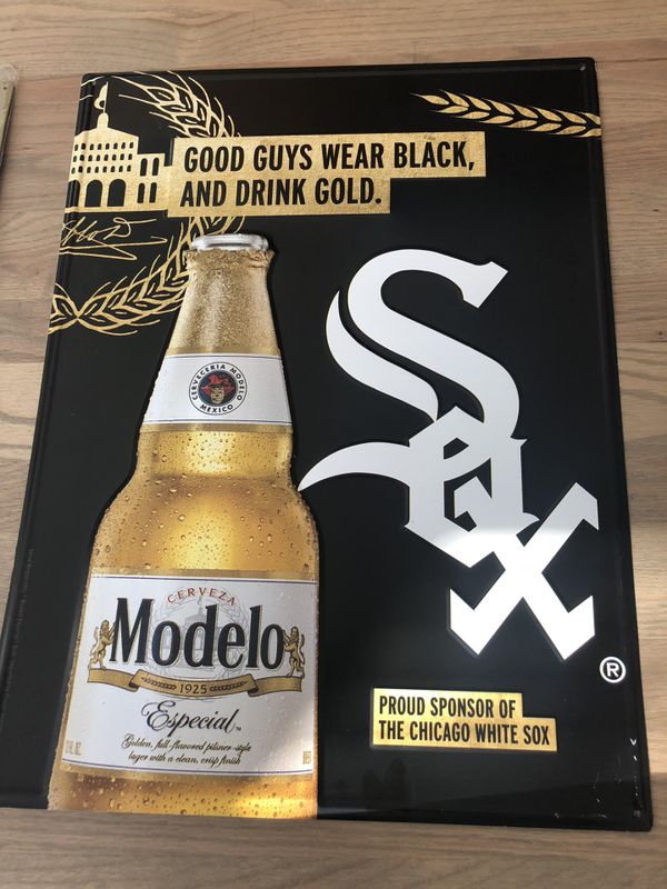 Modelo beer White Sox tin sign for Sale in Chicago, IL OfferUp