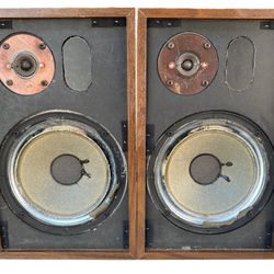ACOUSTIC RESEARCH SPEAKERS